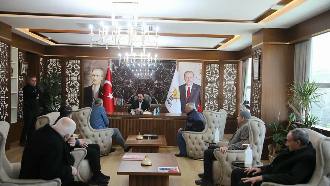 KAPISI HİÇ KAPANMIYOR