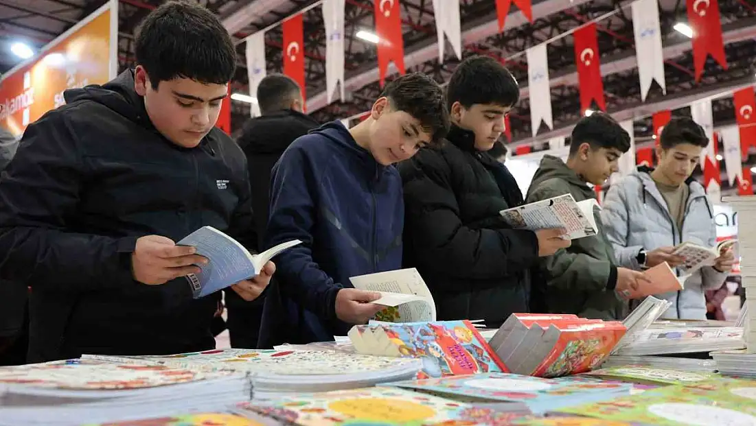 Elazığ'da '6. Kitap Fuarı' kapılarını açtı