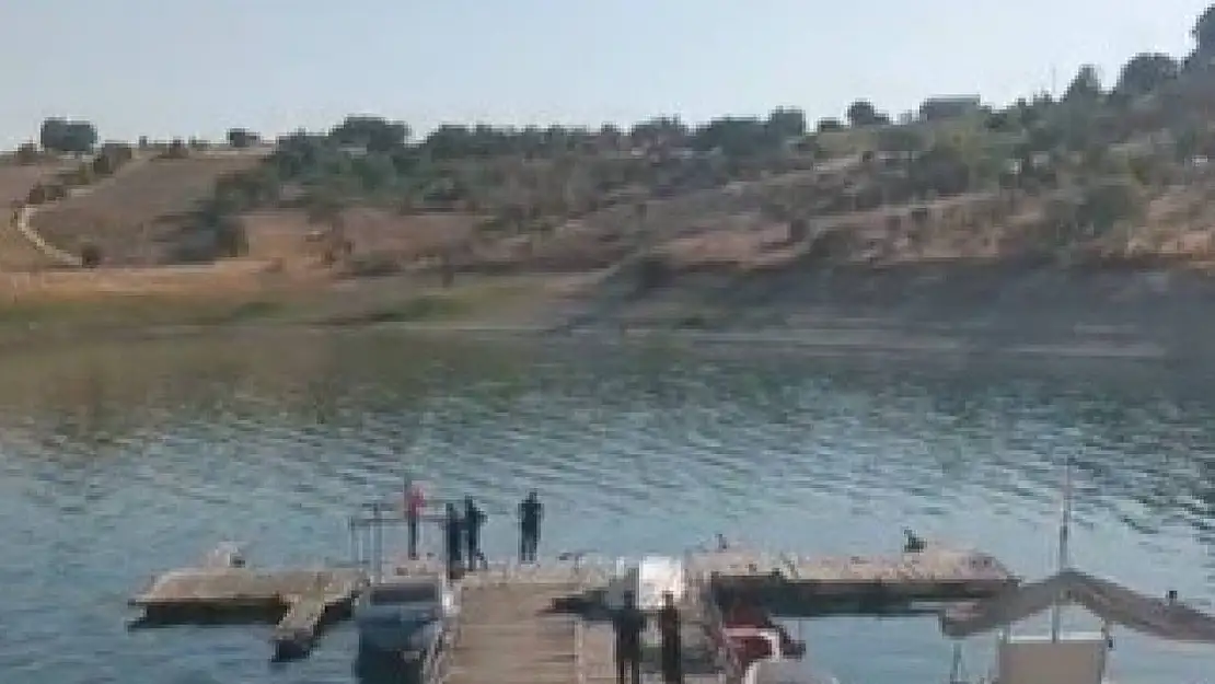Elazığ'da göle giren genç boğuldu