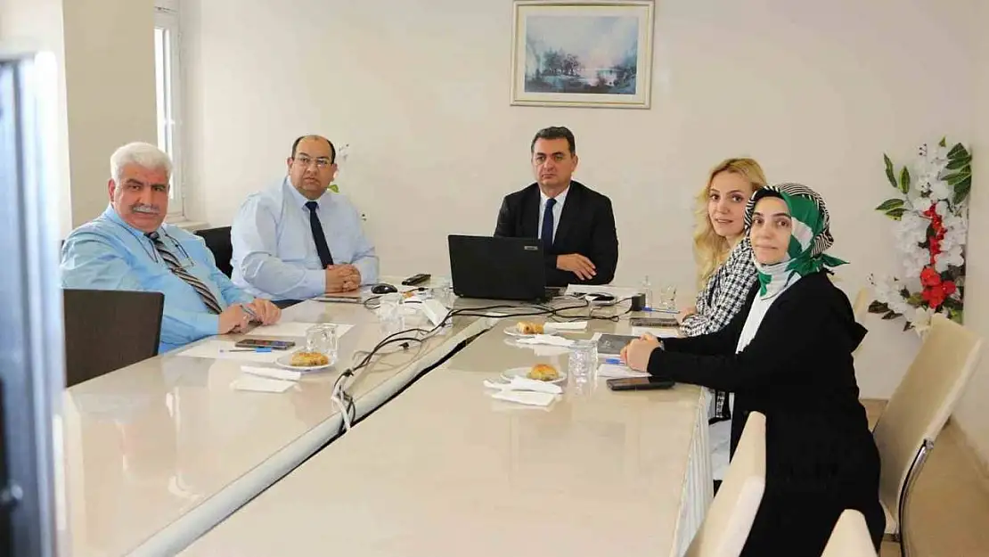 Elazığ'da sağlıklı beslenme ve hareketli hayat değerlendirme toplantısı