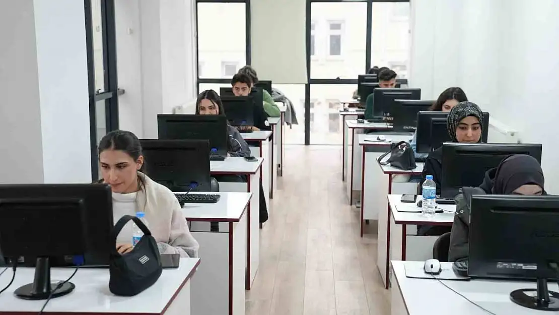 Elazığ'da ücretsiz bilgisayarlı muhasebe kursu