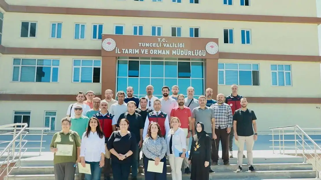 Tunceli'de uygulamalı ipekböcekçiliği eğitimi düzenlendi