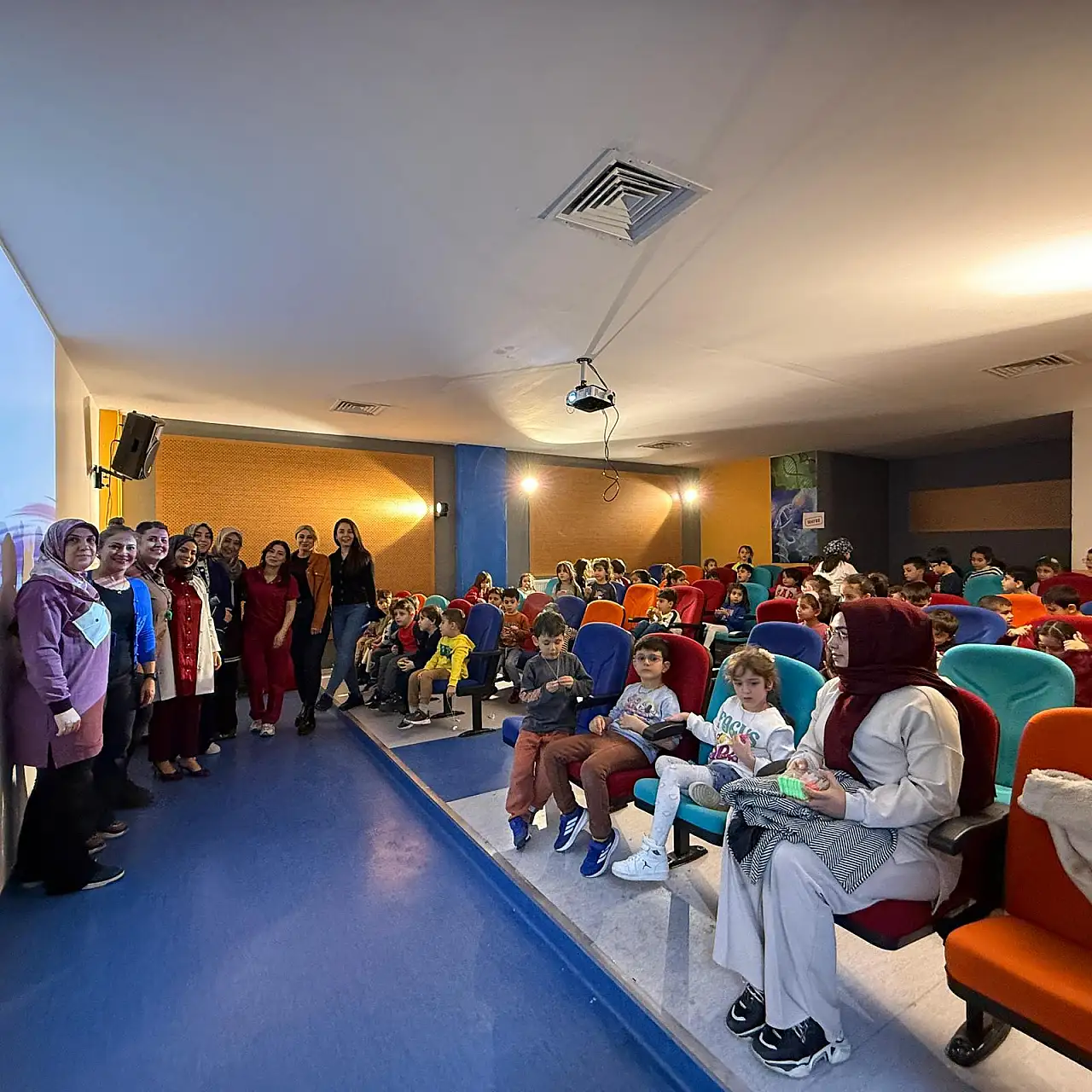 Diş Hekimi Demet Bozyiğit Yüksel'den Öğrencilere Diş Sağlığı Eğitimi