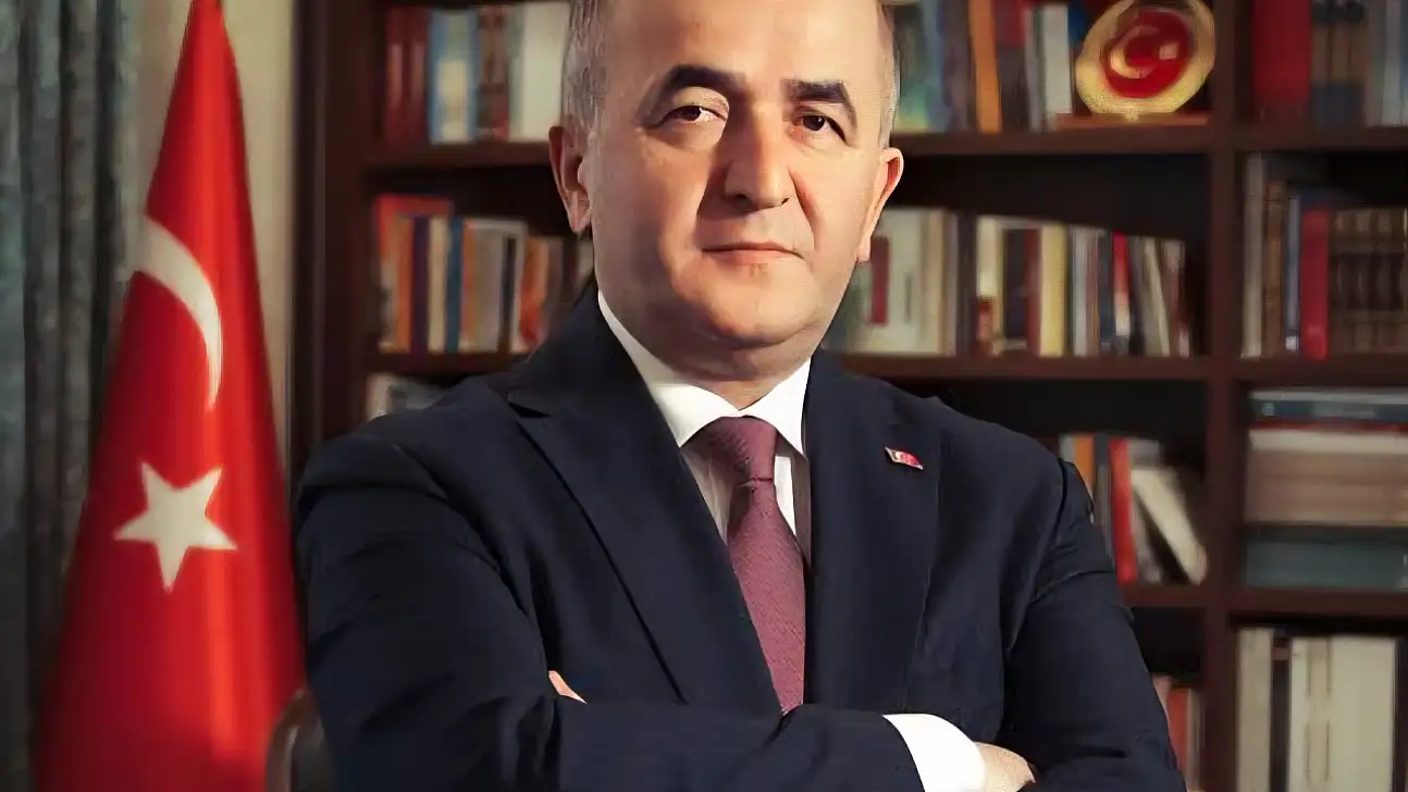 İki Yılda Elazığ'a Damga Vurdu: Hatipoğlu'ndan 'Durmadan, Yorulmadan' Mesajı