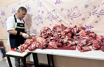 Kurban Bağışları Hayır Çarşısı'nda