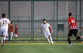 Elazığspor, Hazırlık Maçında Ayvalık Gücü Belediye Spor'u 2-1 Mağlup Etti