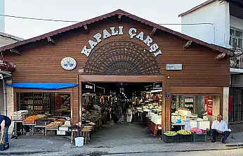 Kapalı Çarşı Tartışması Yeni Bir Modelin Kapısını Açabilir