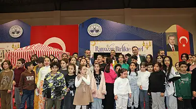 Bir Sofra, Bin Tebessüm