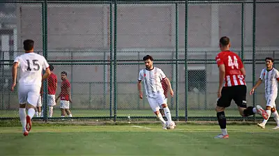 Elazığspor, Hazırlık Maçında Ayvalık Gücü Belediye Spor'u 2-1 Mağlup Etti