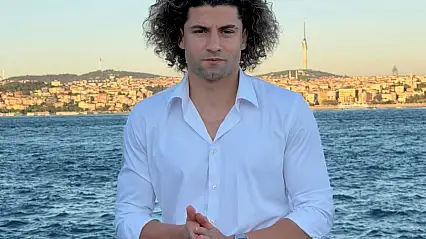ENİŞTE GİDİYOR MU?