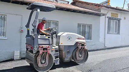 Aşağıbağlar Mahallesi'nde yol konforu artıyor
