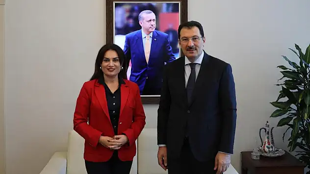 İş Kadını Oya Düşmez'den AK Parti Genel Başkan Yardımcısı Ali İhsan Yavuz'a Ziyaret