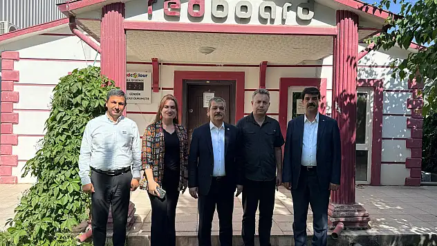 Sanayi ve Üretime Yakın Takip: Milletvekili Keleş Redcolour'da