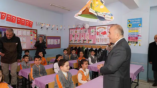 Vali Numan Hatipoğlu'ndan Karakoçan'a Yoğun Ziyaret Programı