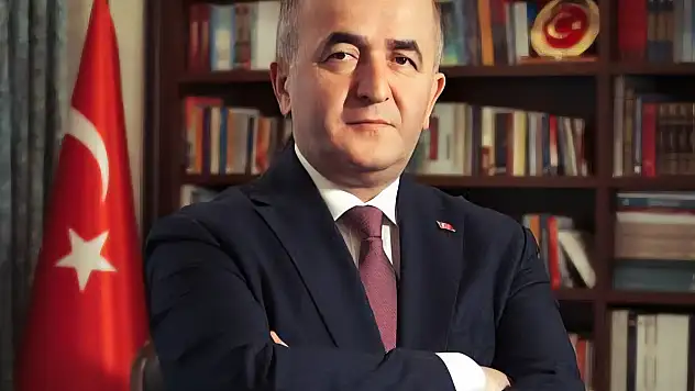 İki Yılda Elazığ'a Damga Vurdu: Hatipoğlu'ndan 'Durmadan, Yorulmadan' Mesajı