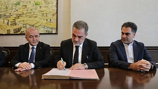 Eğitime Kalıcı İz Bırakan Hayırseverlik: Tetiş Yapı'dan Elazığ'a İki Yeni Okul