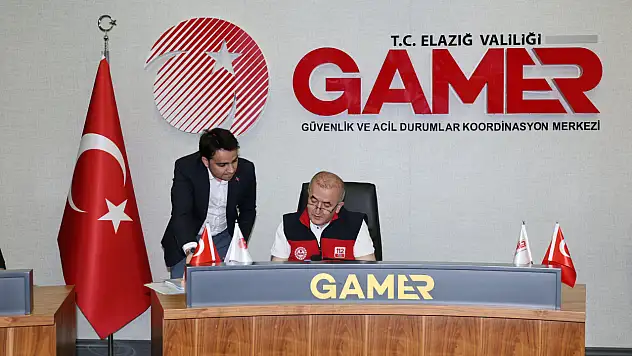 Vali Hatipoğlu'ndan NATO Zirvesi Öncesi Güvenlik Toplantısı