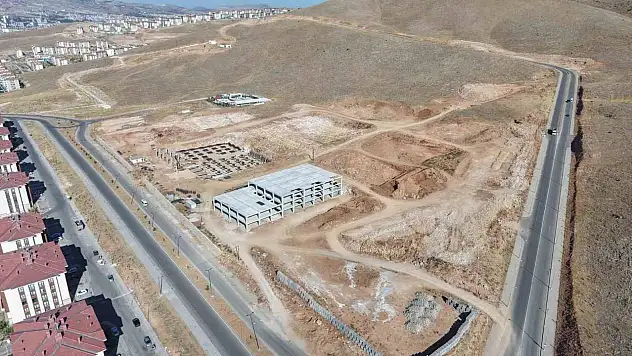 Doğu ve Güneydoğu'nun cazibe merkezi olacak mobilyacılar sitesinde çalışmalar sürüyor