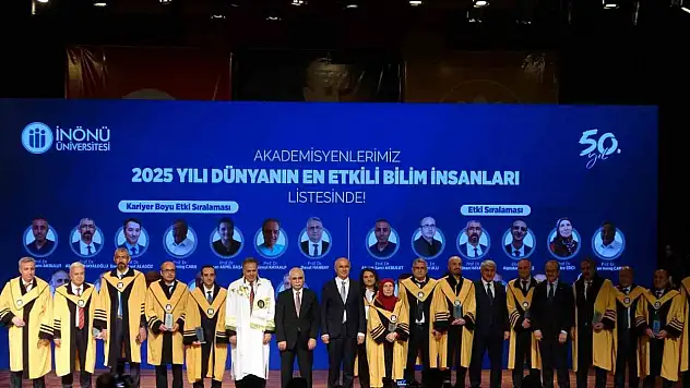 İnönü Üniversitesi'nde 2025-2026 Akademik Yılı açıldı