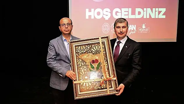 Yeşilyurt Belediyesi'nden Mehmet Akif Ersoy'u anlama etkinliği