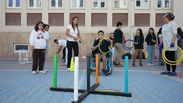 Yeşilyurt'ta spor eğitimi okul bahçelerine taşınıyor