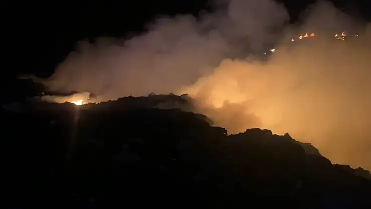 Bingöl'de çöplük alanda çıkan yangın söndürüldü