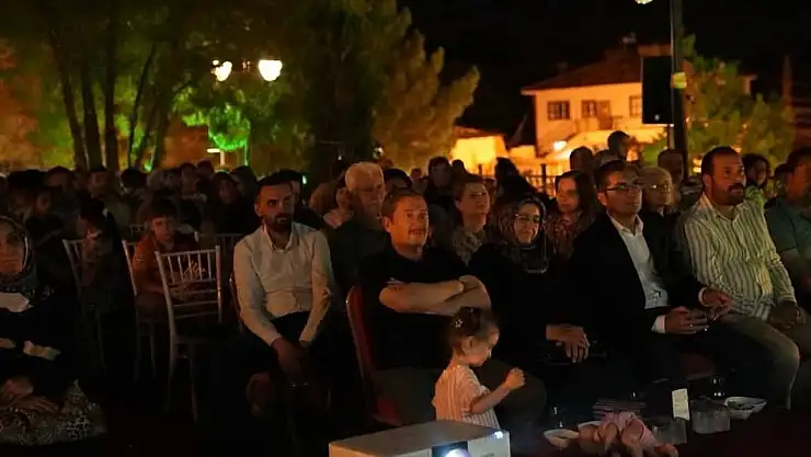 Darende'de yazlık sinema günleri başladı