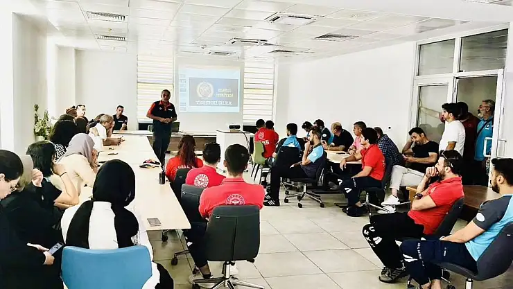 Elazığ'da Afet Farkındalık Eğitimi ve Tatbikatı