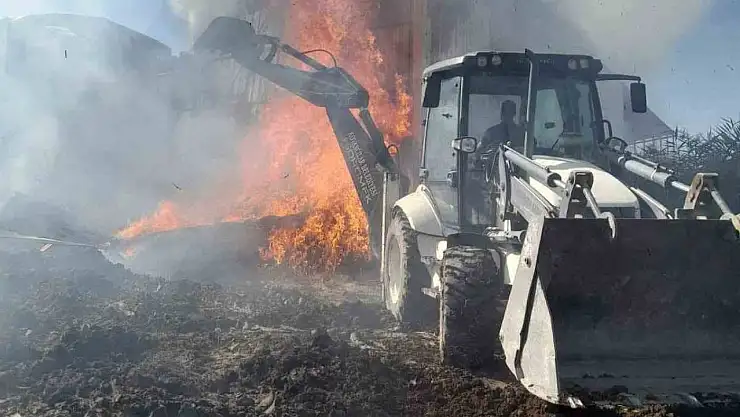 Elazığ'da samanlık yangını