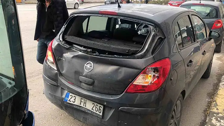 Elazığ'da trafik kazası: 2 yaralı