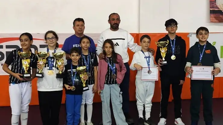 Elazığ Gençlik ve Spor Kulübü'nden 5 şampiyonluk, 11 madalya