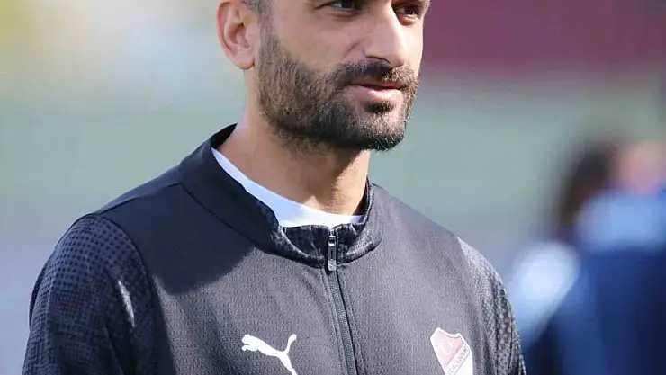 Elazığsporlu Maksut'un annesi hayatını kaybetti