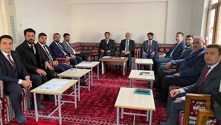 İlçe müftüleri Keban'da bir araya geldi