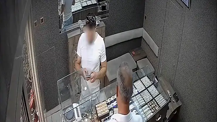 Kuyumcudan küpe çalan şahıs tutuklandı