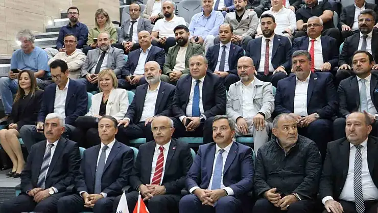 Malatya'da Kenan Işık Amfisi açıldı