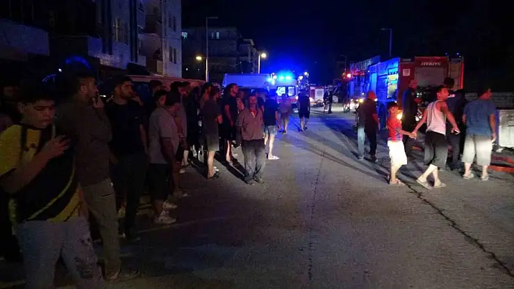 Malatya'da şantiyede yangın paniği: Mahalleli sokağa döküldü