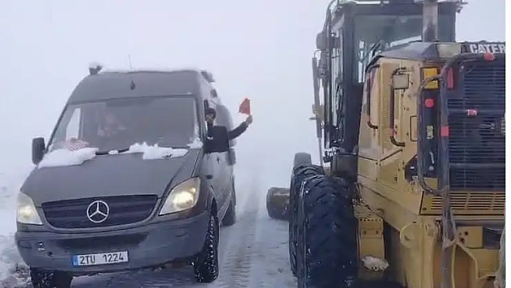 Malatya'da yağış sonrası mahsur kalan 4 turist kurtarıldı