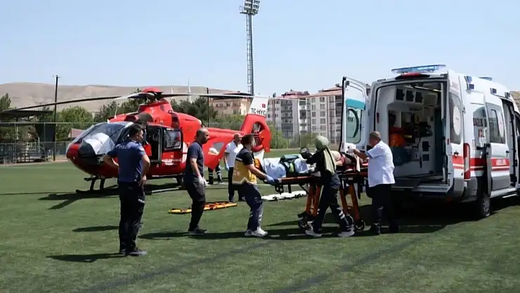 Traktörden düşen şahıs ambulans helikopterle hastaneye sevk edildi