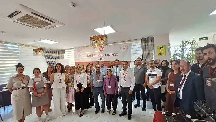 Tunceli'de Yaşlılık Çalıştayı düzenlendi