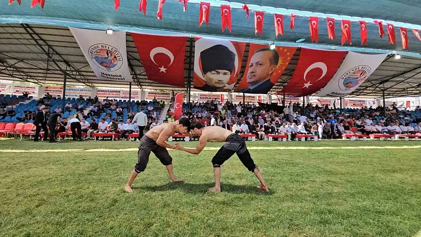 Doğan Uzun, 72. Zengibar Karakucak Güreşleri'nin başpehlivanı oldu