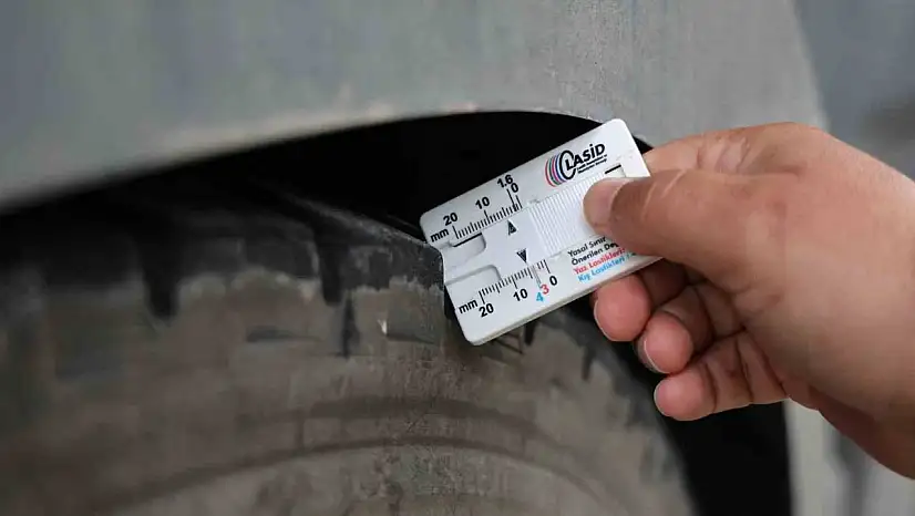 Kış lastiği takmayan sürücülere 5 bin 856 lira ceza