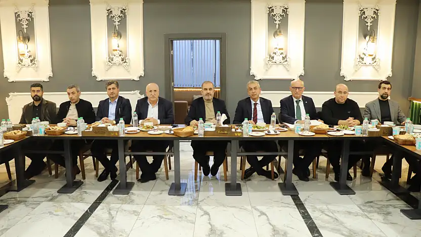 BAŞKAN ALAN: 'ATTIĞIMIZ HER ADIM ELAZIĞ İÇİN KAZANCA VESİLE OLUYOR'