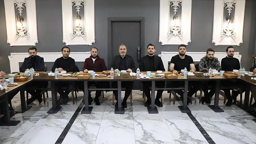 BAŞKANI ALAN: 'GENÇ GİRİŞİMCİLERİMİZ,  KALKINMANIN ANAHTARIDIR'