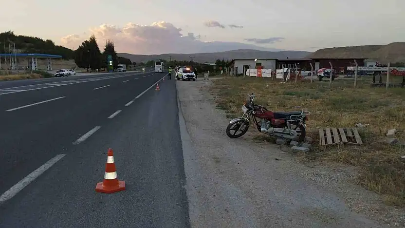 Darende'de otomobil motosiklete çarptı: 1 yaralı
