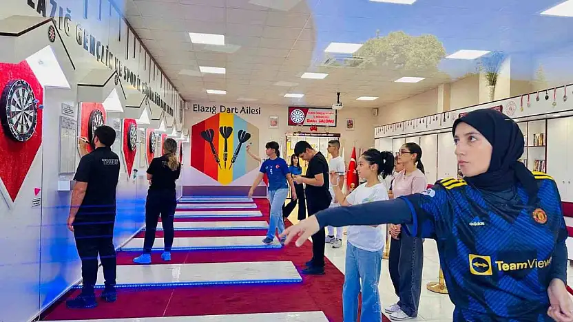 Elazığ'da dart ve bilardo turnuvası