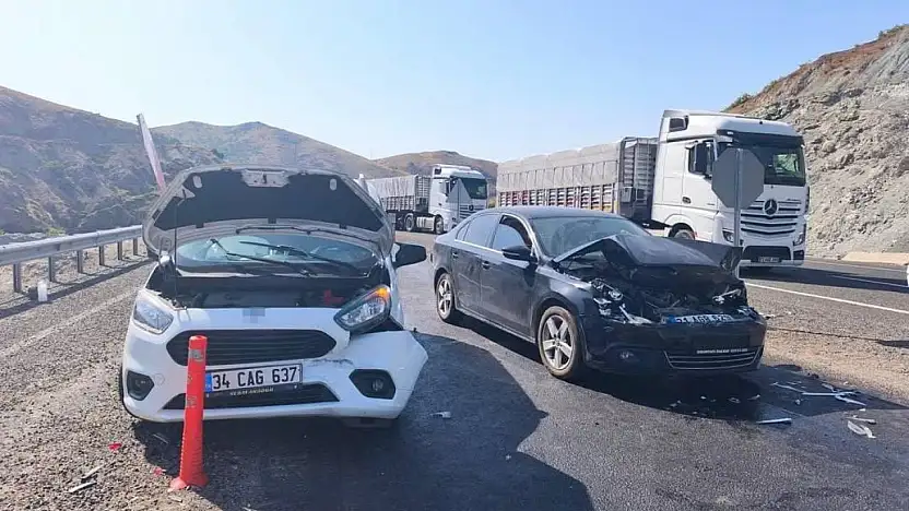 Elazığ zincirleme trafik kazası: 1 yaralı