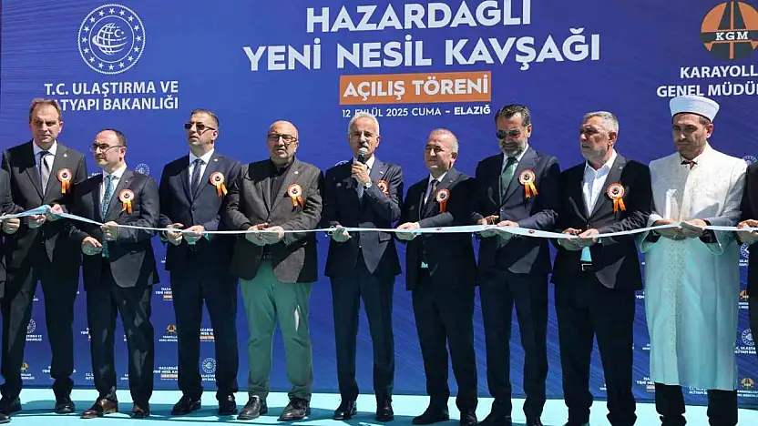 Ulaştırma ve Altyapı Bakanı Uraloğlu: 'Elazığ'a 54 milyar 252 milyonluk yatırımlar gerçekleştirdik'