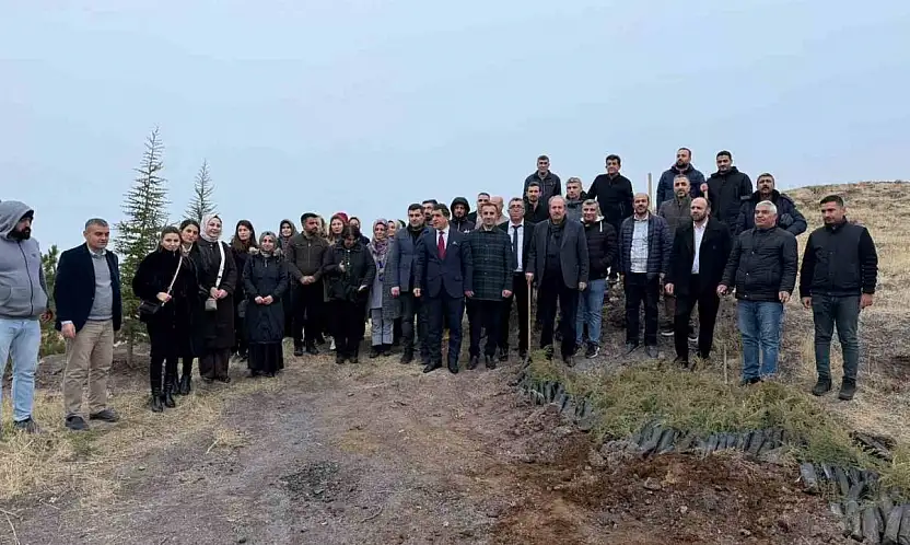 Sivrice'de Öğretmenler Günü'nde anlamlı etkinlik